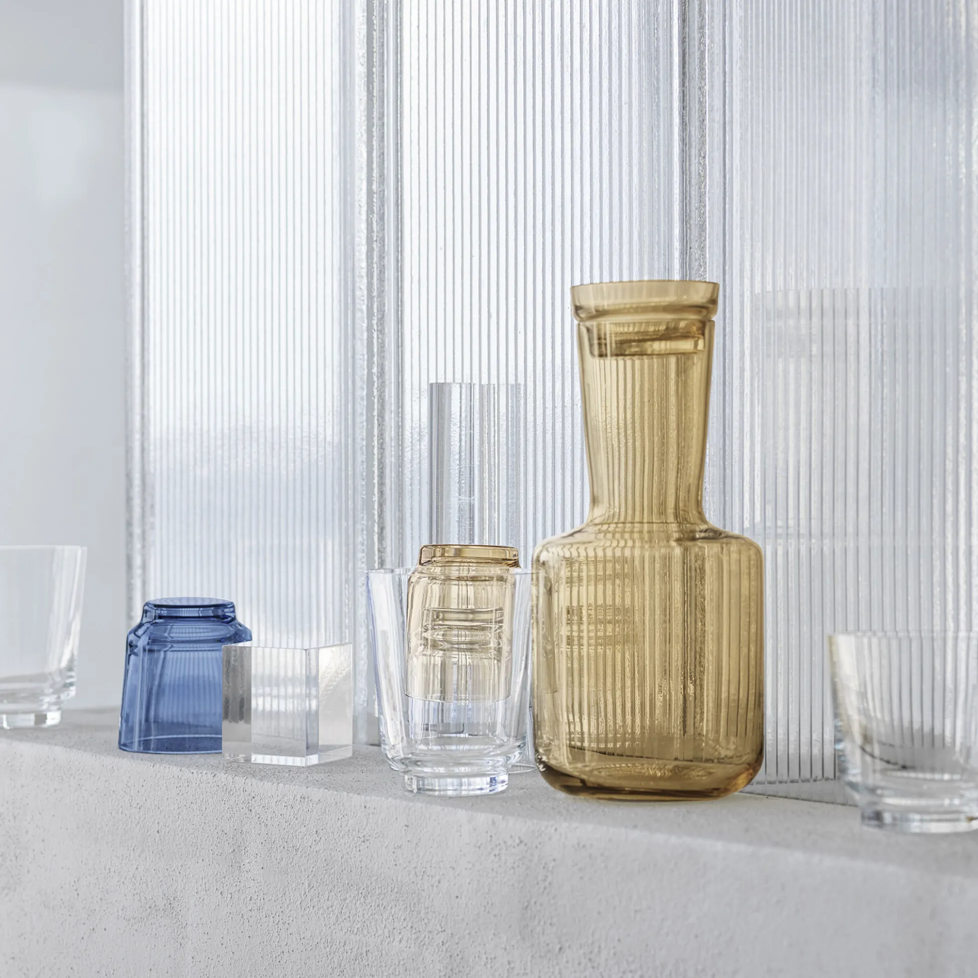 Raise Carafe, burnt orange