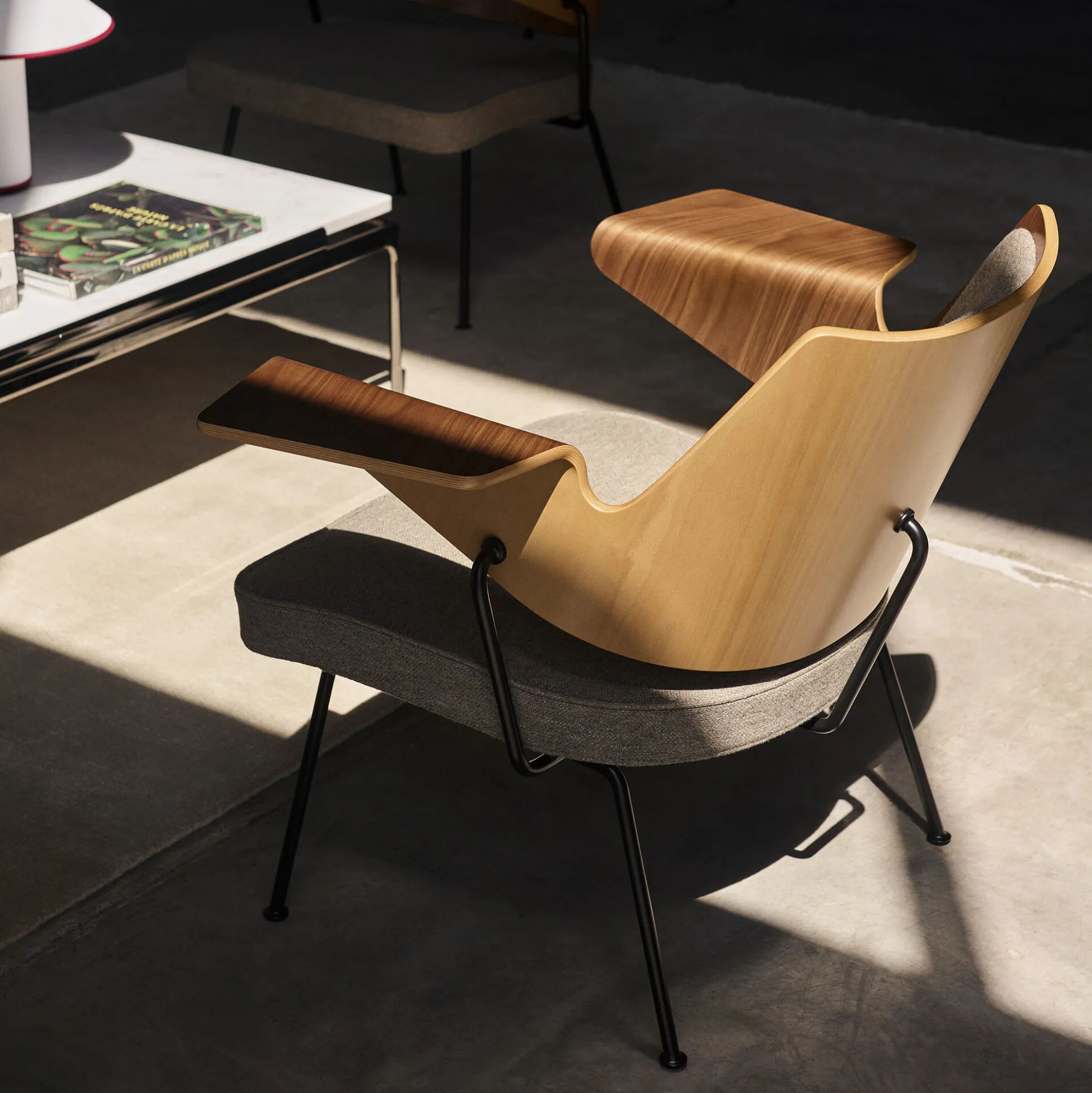 RFH RD8 Lounge Chair, walnut/beech/hallingdal 103