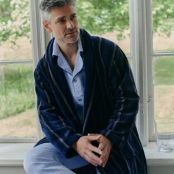 Salzburg Pyjamas, light blue/navy piping