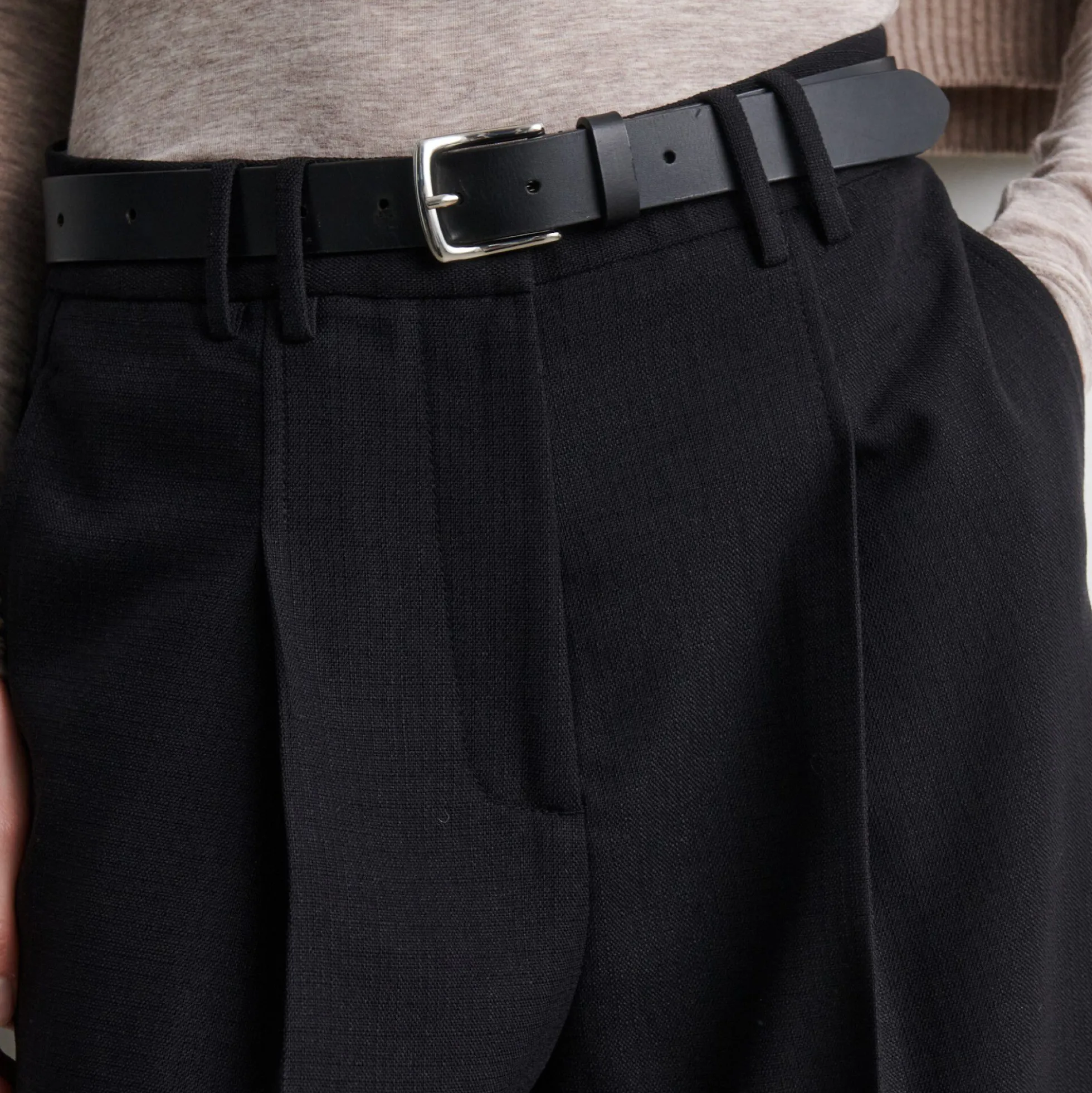 Sella Cropped Trousers, black