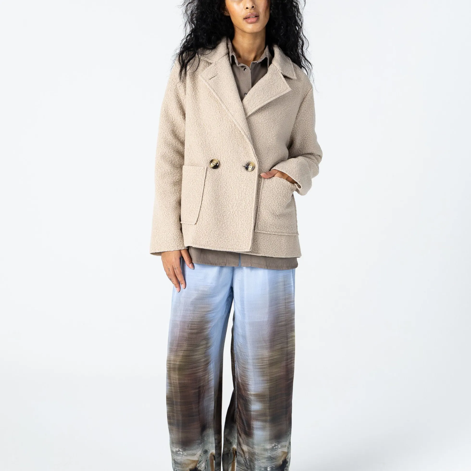 Sienna boucle jacket, creme