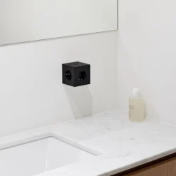 Square 2 USB-C (30W), stockholm black