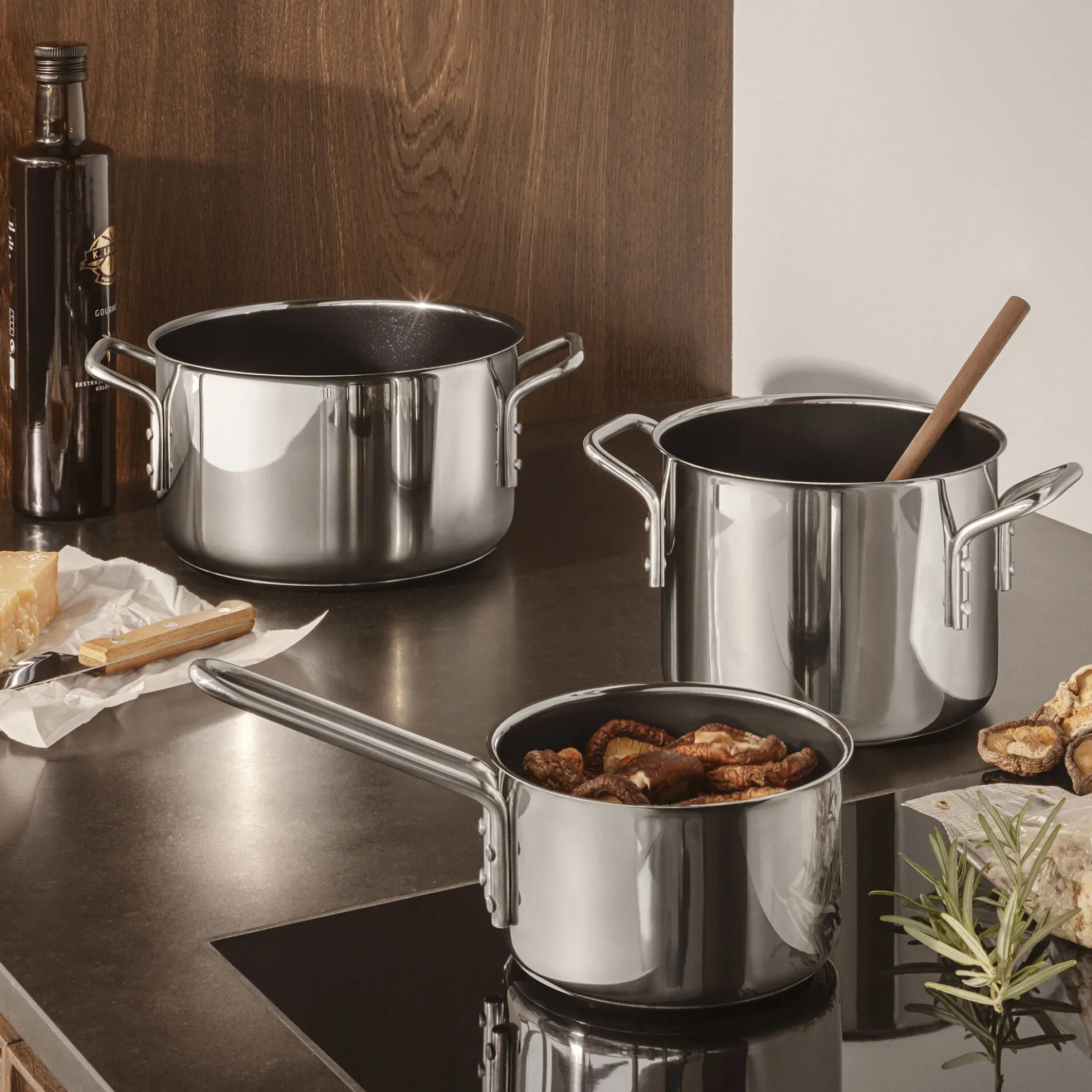 Stainless Steel Gryde keramisk belægning 2,2 L