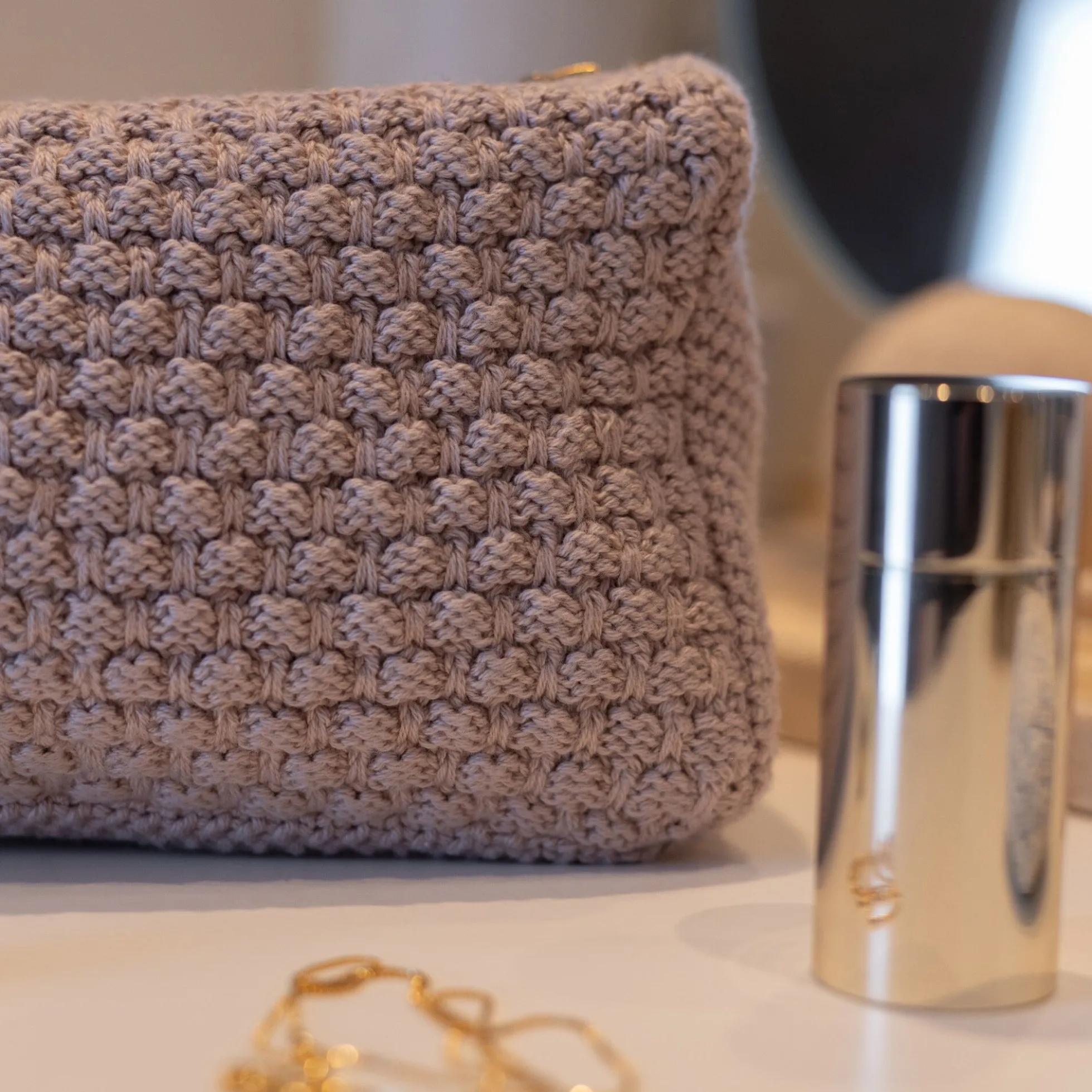 Strikket Clutch Petra, husted violet