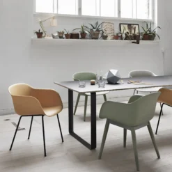 70/70 Table, black