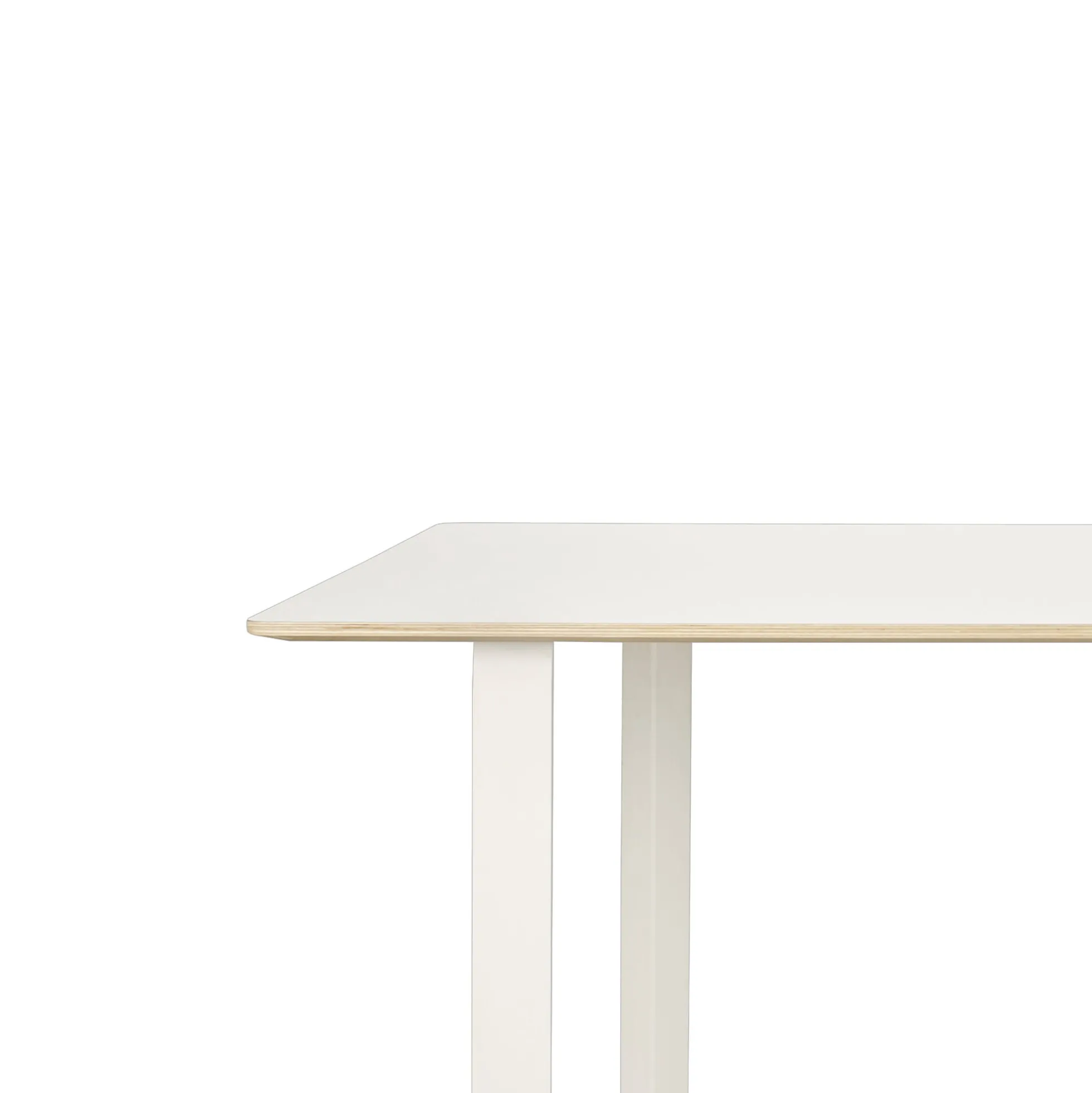70/70 Table, white