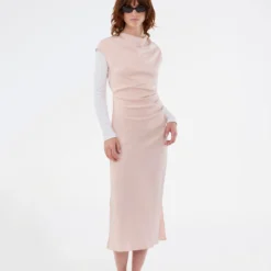 Tailormd dress, peach whip