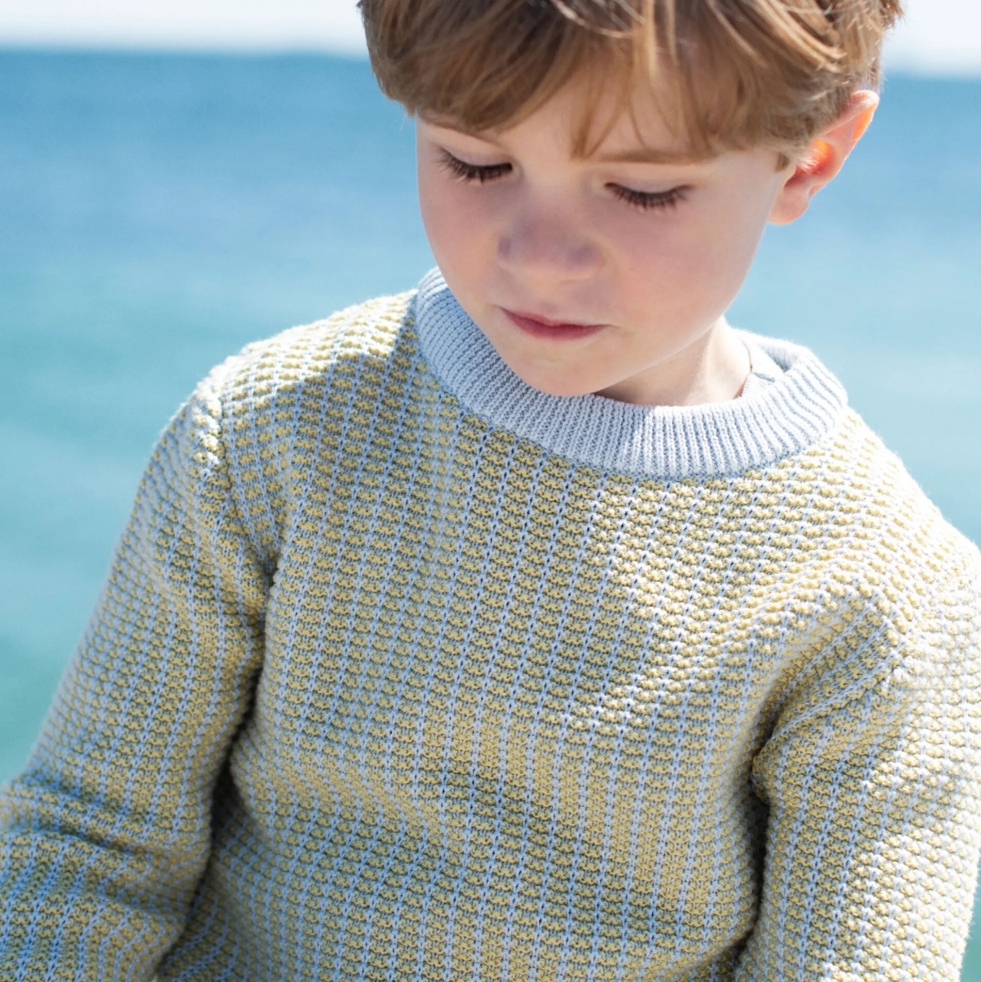Texture Sweater, air
