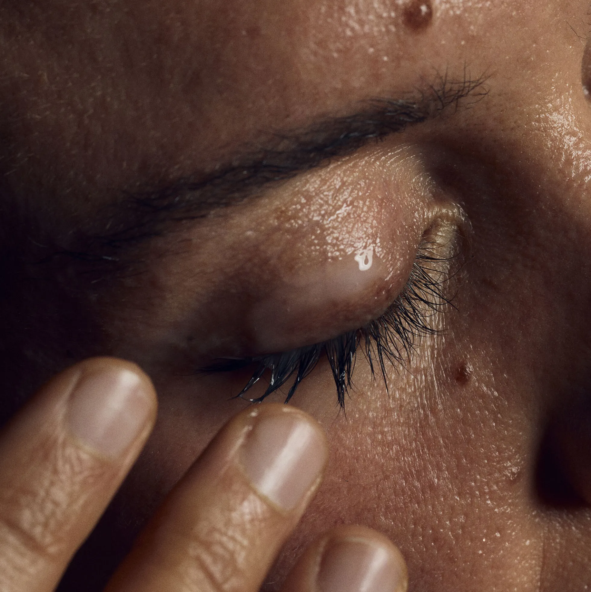 The Eye Makeup Remover