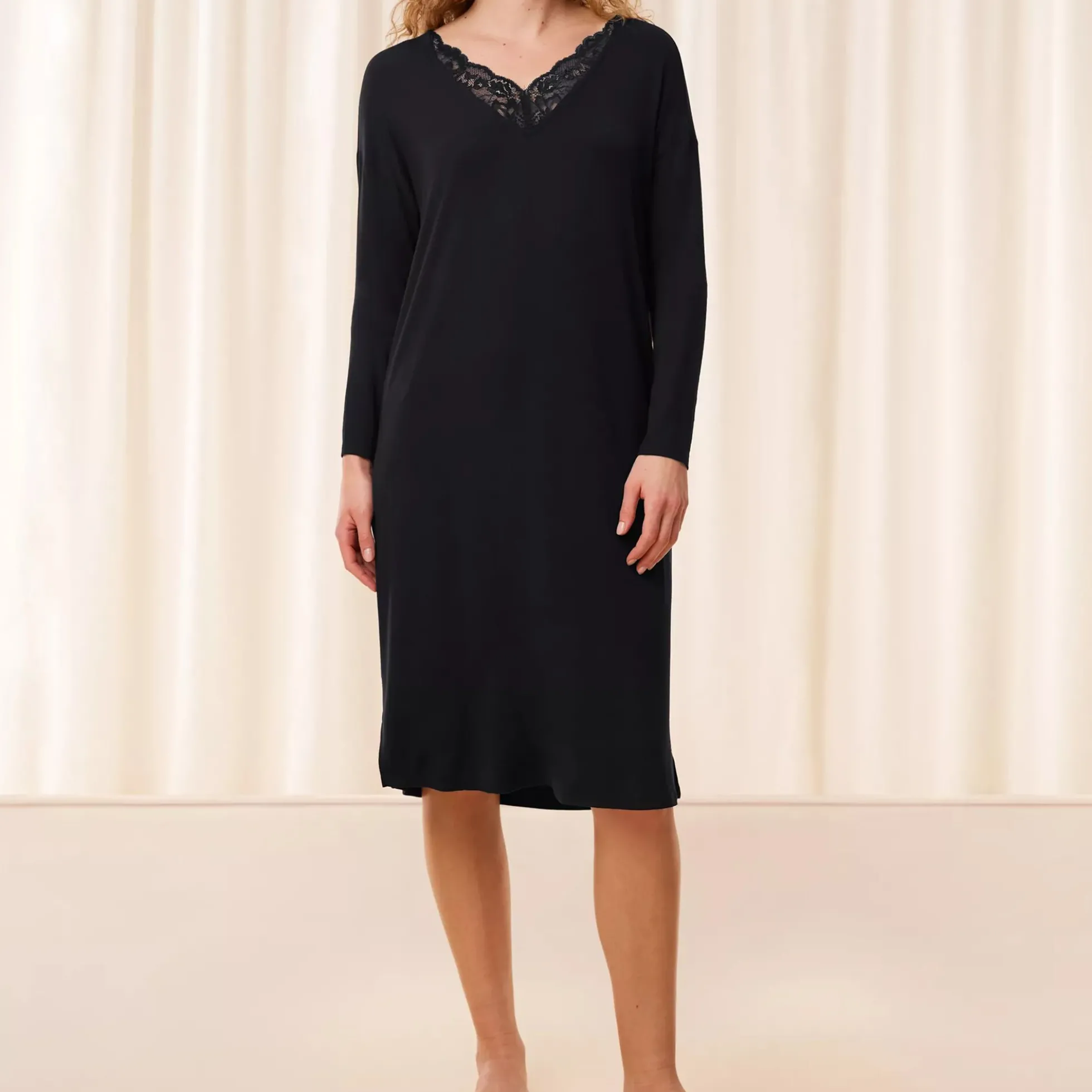 Timeless Sensuality NDK LSL, black