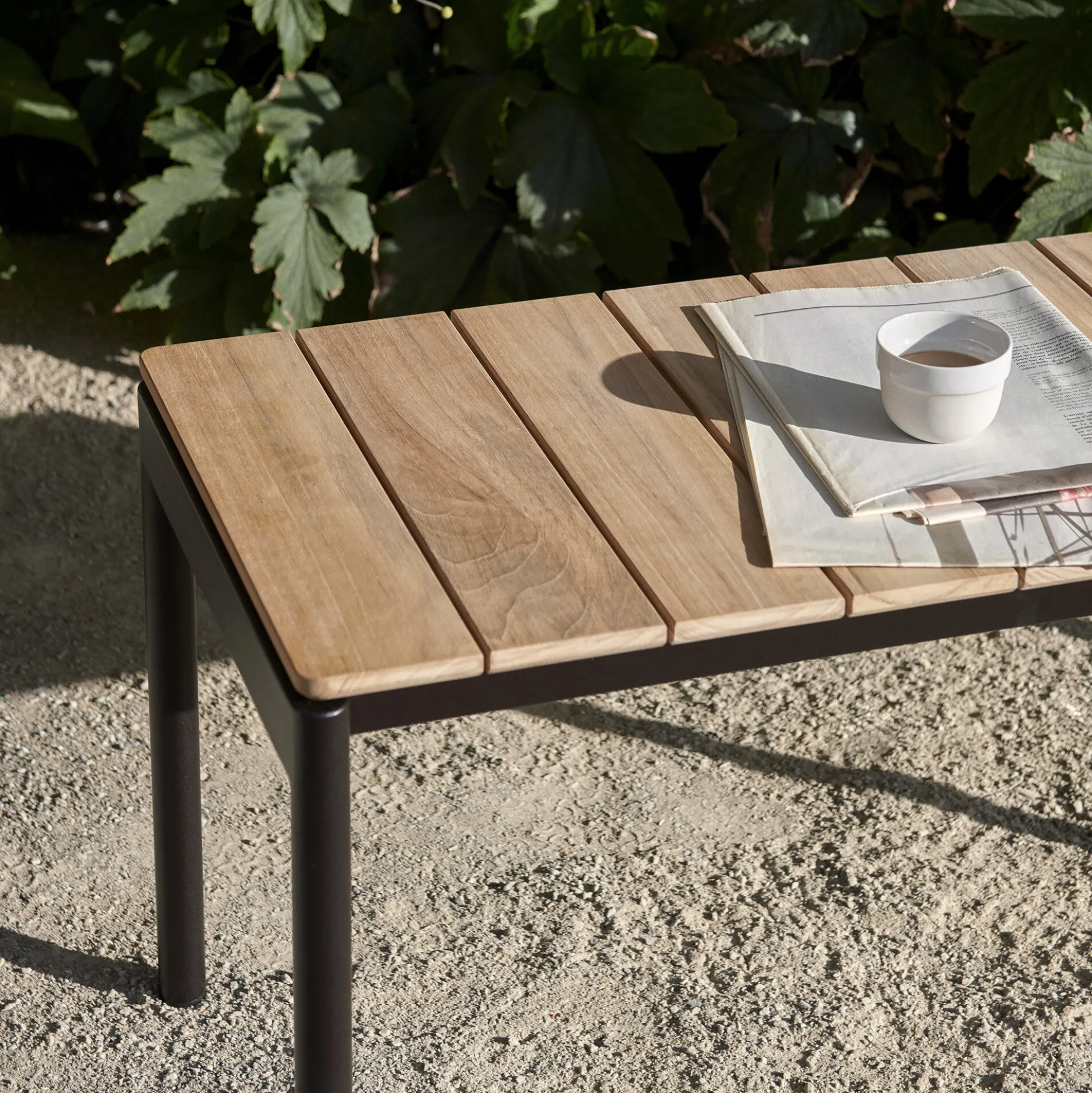 Ville AV27 Outdoor Bench, warm black