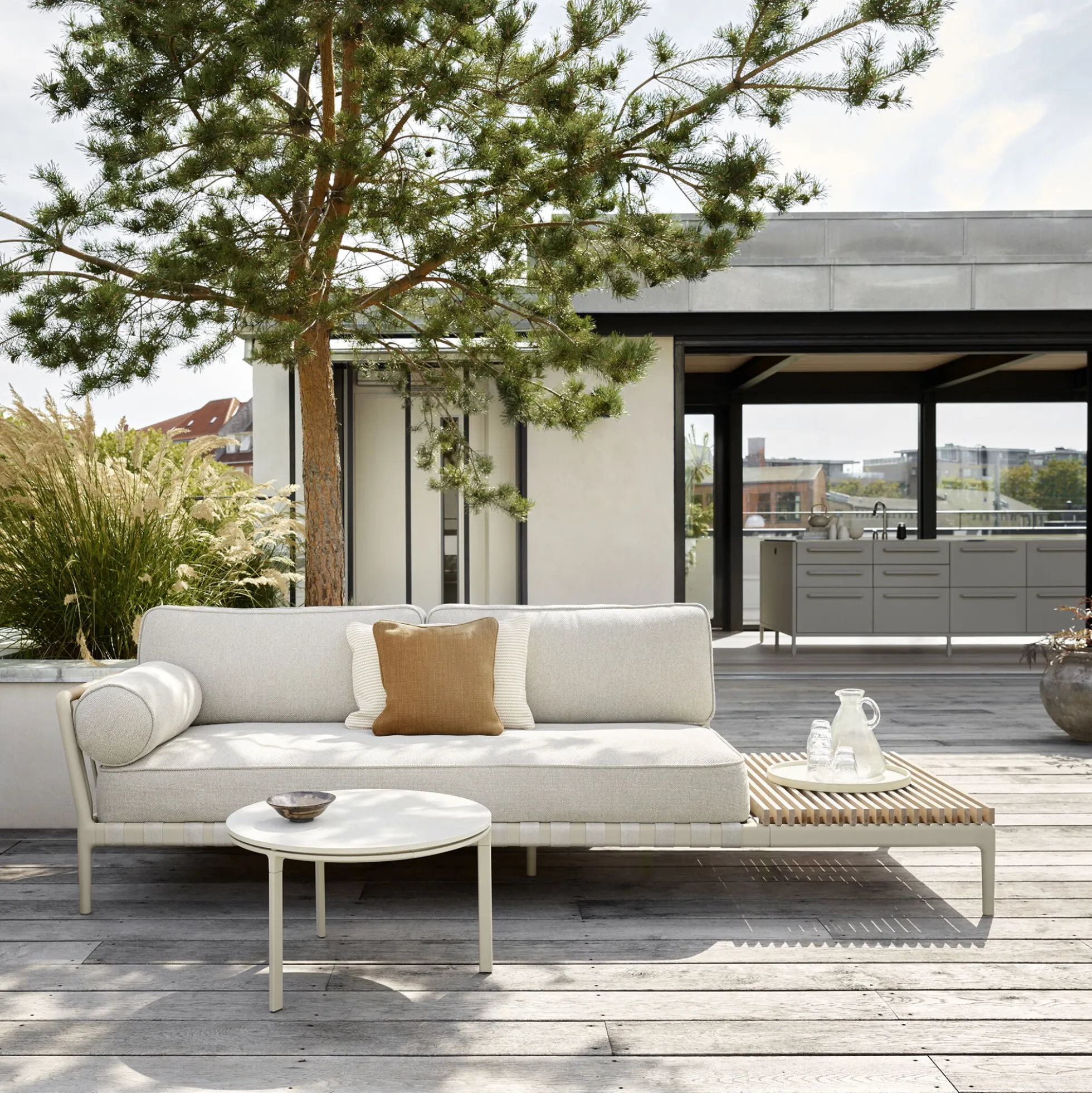 VIPP720 Open-Air Sofa Open End, right, sand