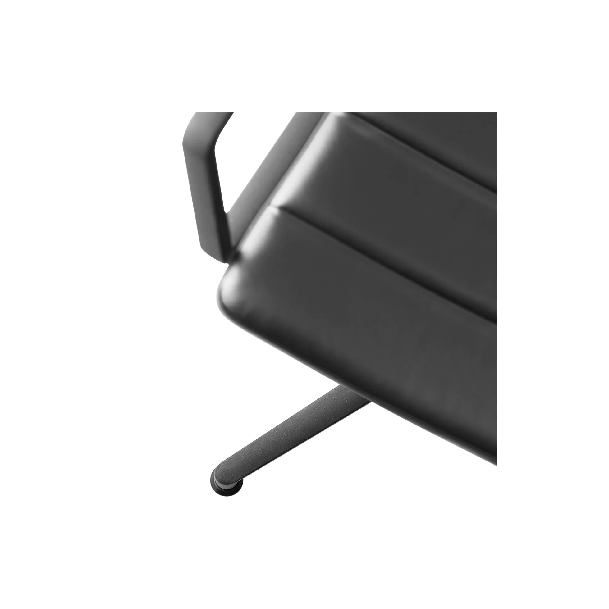VIPP452 Swivel Chair with Gliders, black/black
