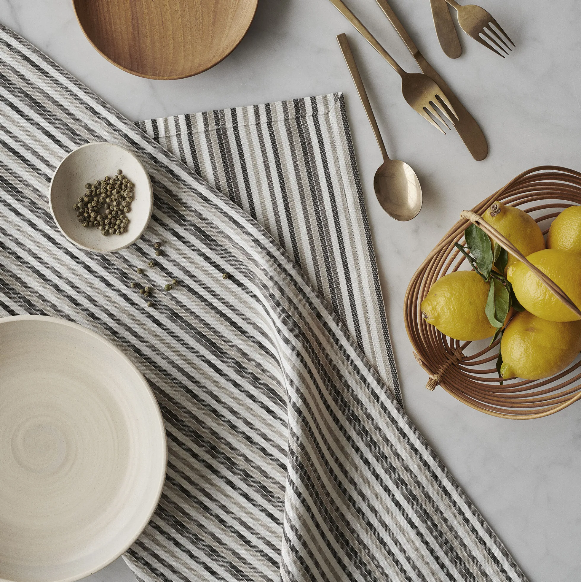 Viskestykke, small stripes