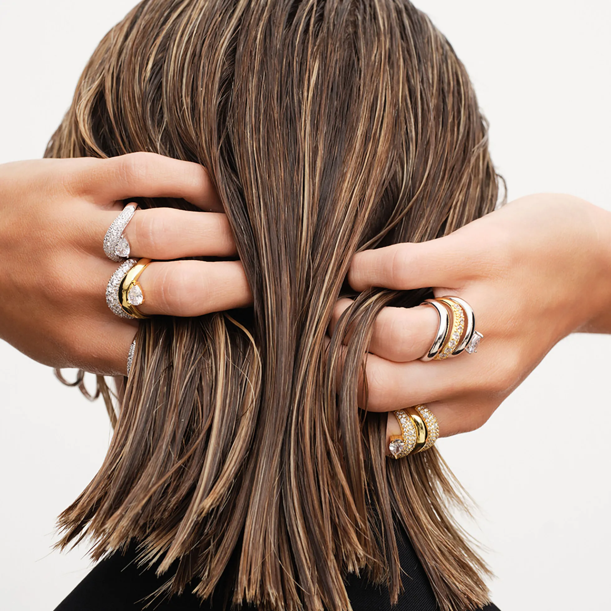 Wave Pear Ring