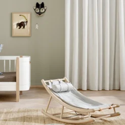 Wood junior vippestol, eg/grå