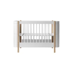 Wood Mini+ tremmeseng ekskl. junior kit 68x122 cm, hvid/eg