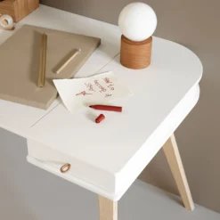 Wood skrivebord 72,6 cm, hvid/eg
