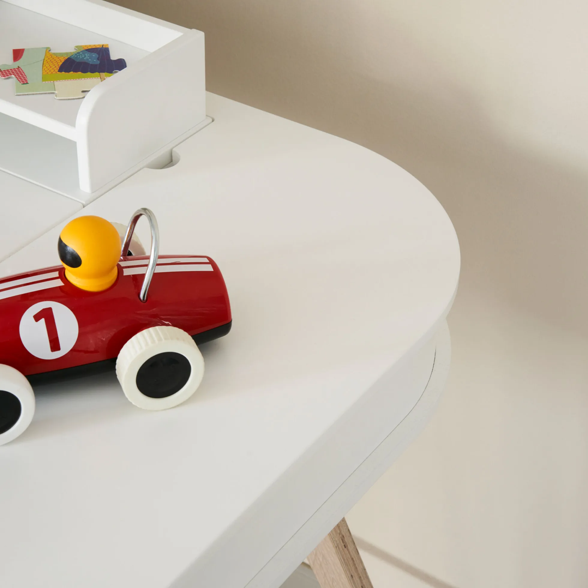 Wood skrivebord 66 cm, hvid/eg