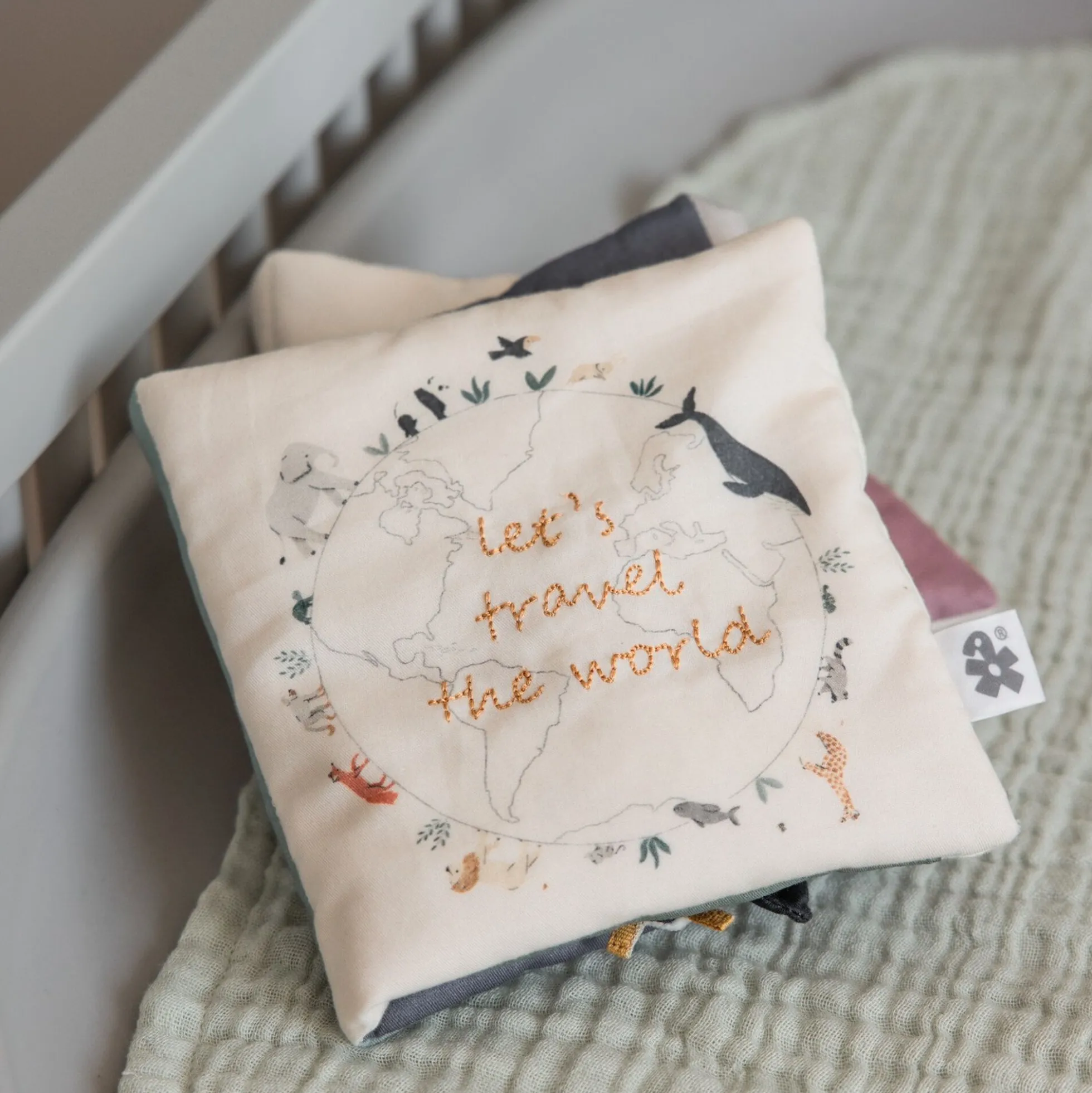 World of Sebra aktivitetsbog, beige