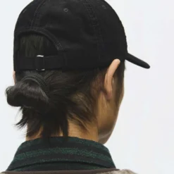 WWW.W. cap, black