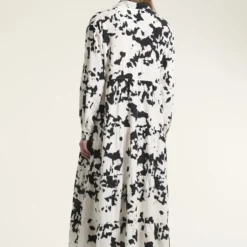 Yuri lang kjole, lily abstract lace